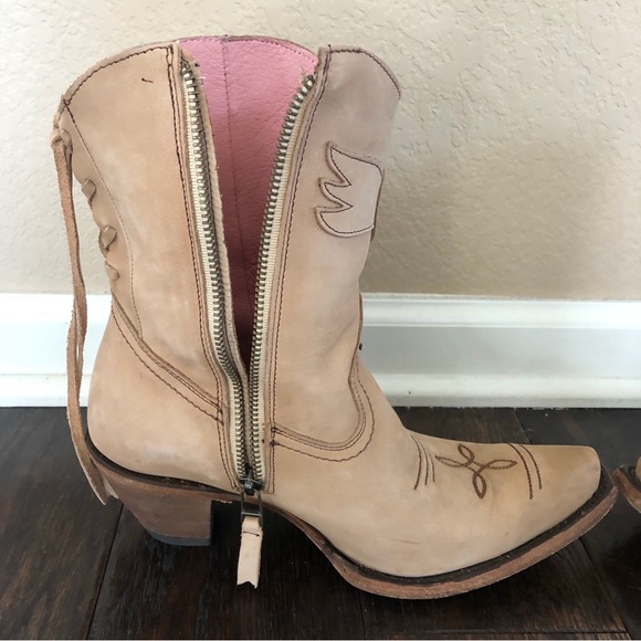 Junk Gypsy by Lane Spirit Animal Snip Toe Ankle Boots - Bone 7.5 - Picture 8 of 10